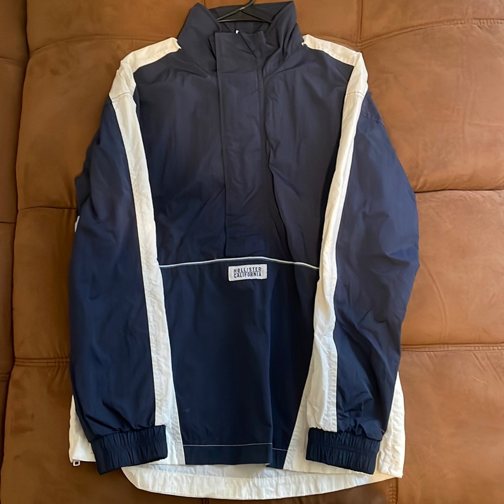 Hollister windbreaker Jacket